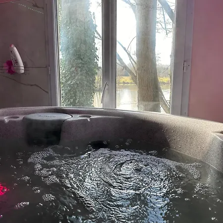 2 En Bordure De Acces Jacuzzi * Beaupouyet